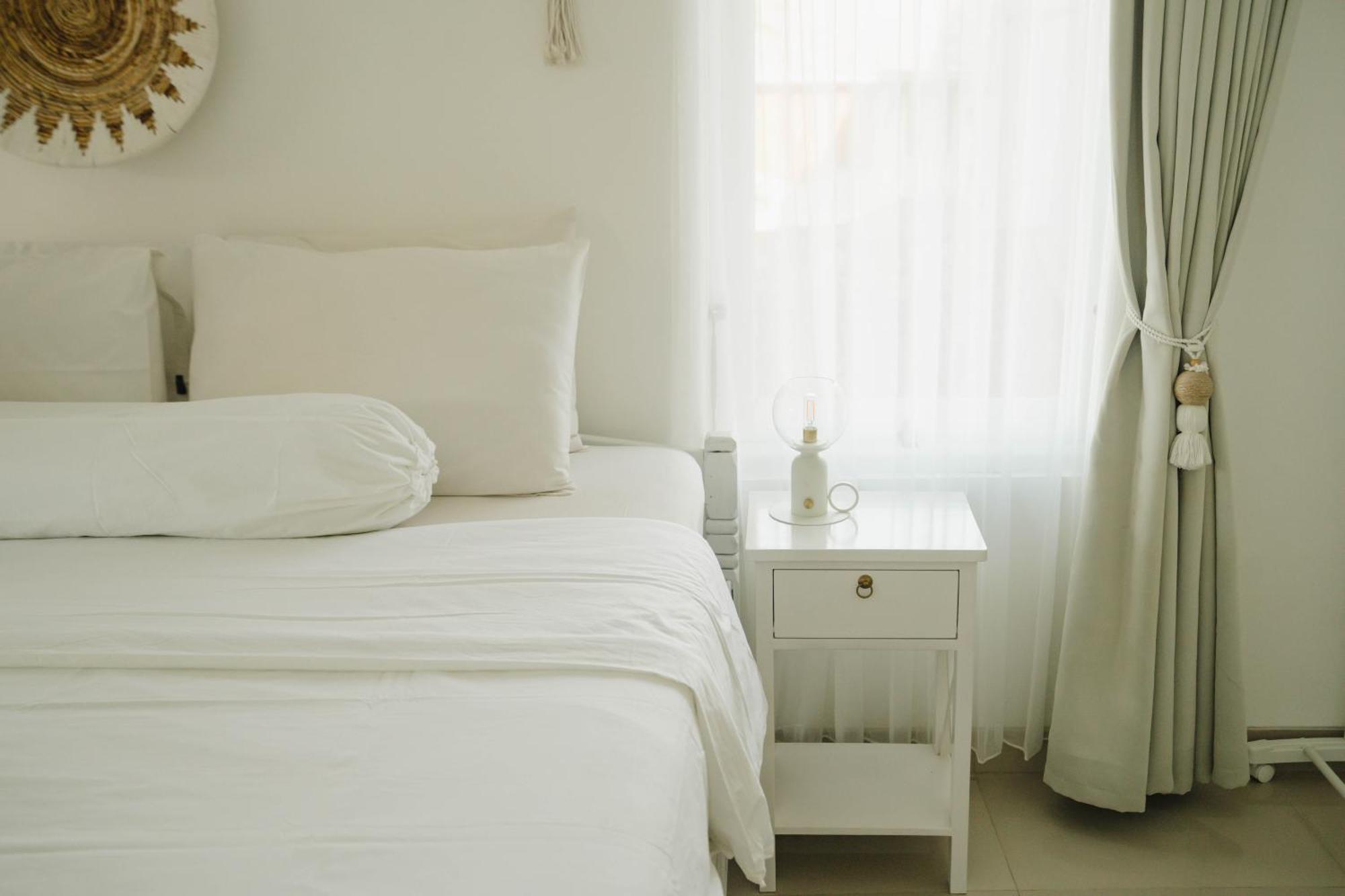 Isaiya Boutique Hotel Canggu Buitenkant foto