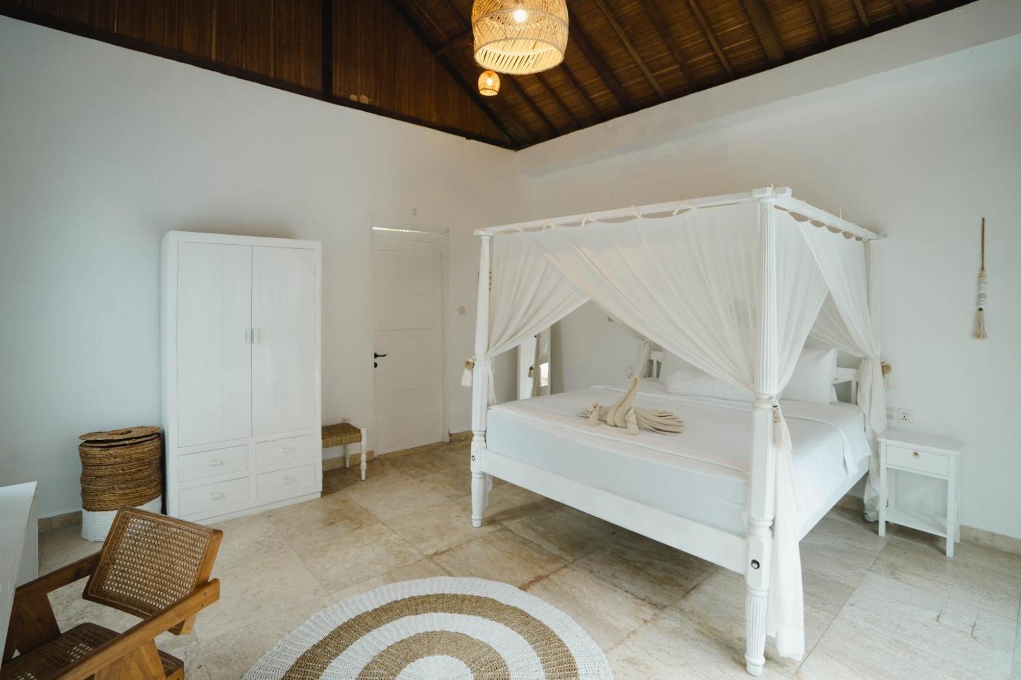 Isaiya Boutique Hotel Canggu Buitenkant foto