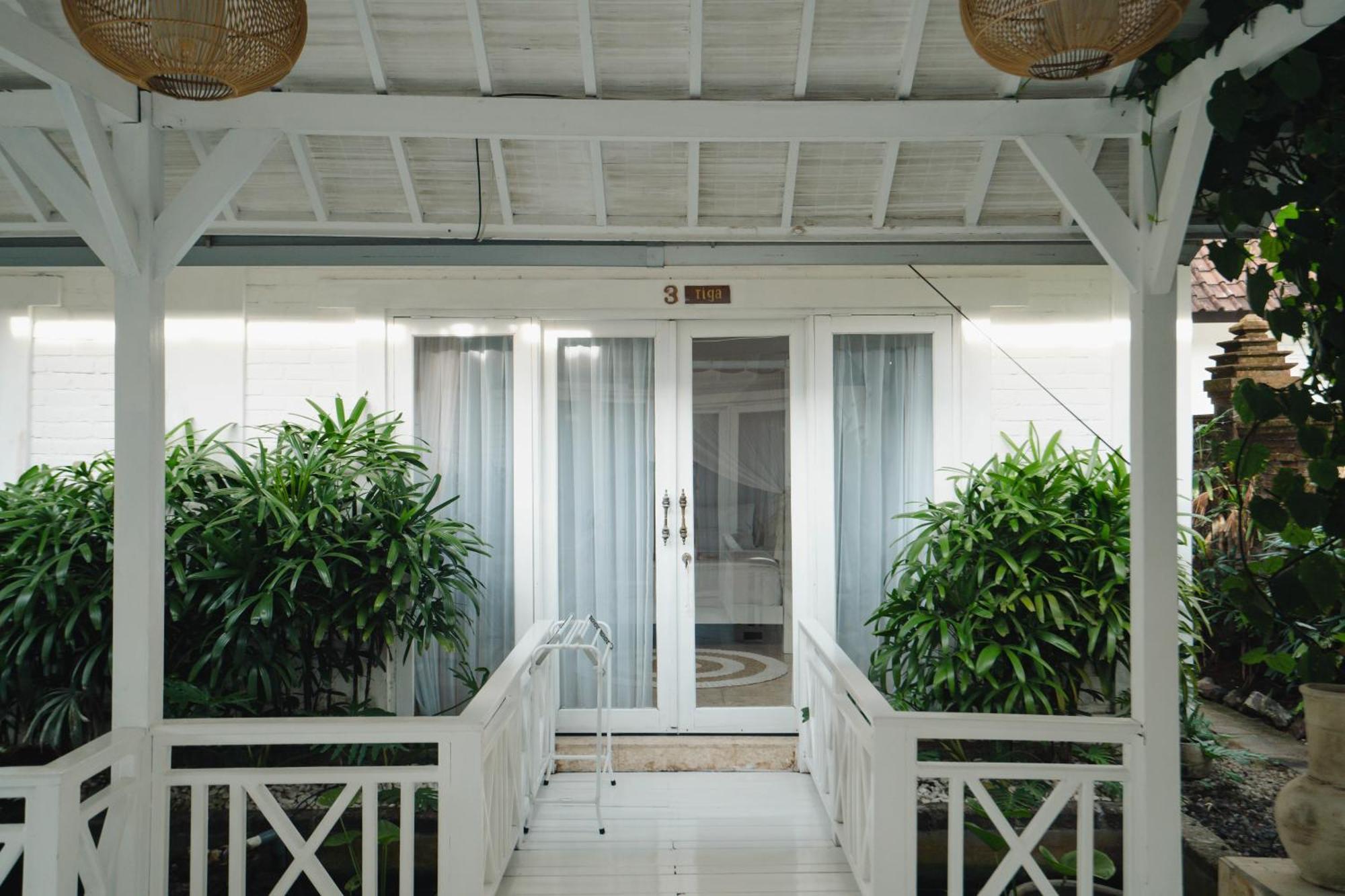 Isaiya Boutique Hotel Canggu Buitenkant foto