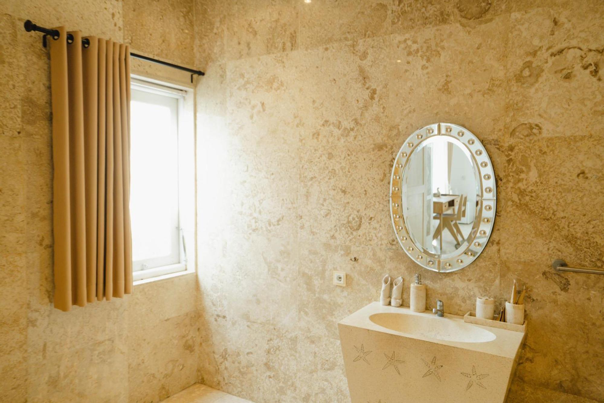Isaiya Boutique Hotel Canggu Buitenkant foto