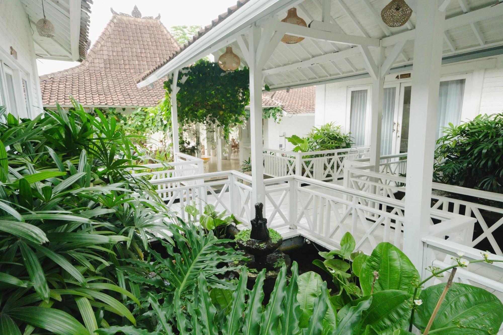 Isaiya Boutique Hotel Canggu Buitenkant foto