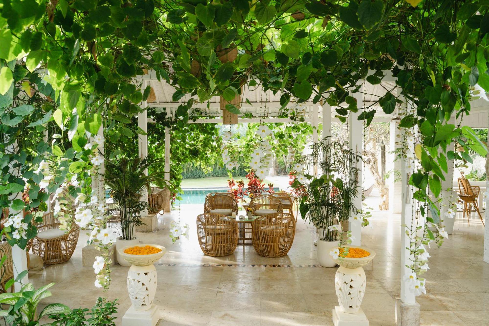 Isaiya Boutique Hotel Canggu Buitenkant foto