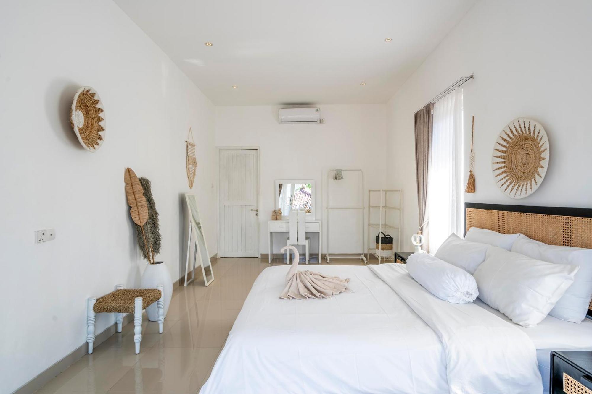 Isaiya Boutique Hotel Canggu Buitenkant foto